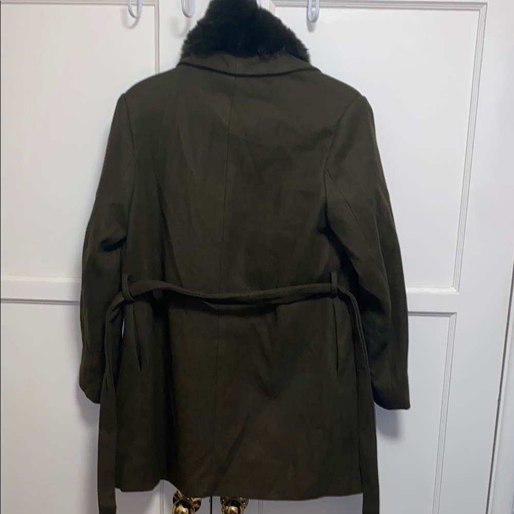 SHEIN LUNE Medium Olive Green Elegant Fuzzy Collar Belted Overcoat - Picture 4 of 12